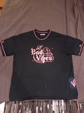 Cool Shirts T-Shirt Bad Vibes