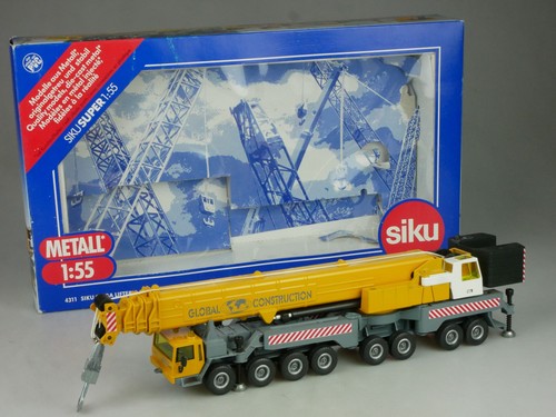 Siku 4311 mega lifter - 1/55,