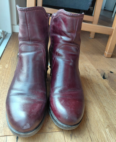 Burgunderrote stiefel - burgunderrote,