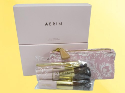 Aerin makeup brush essentials - brush,