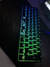 Ducky One 2 Mini Und Corsair Mousepat