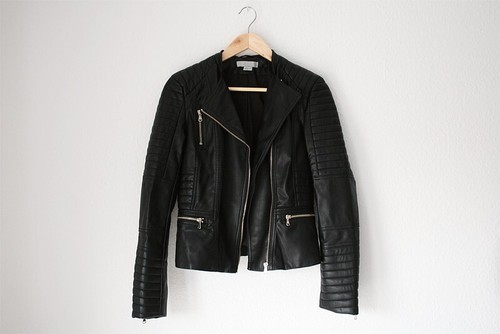 Schwarze lederjacke - schwarze,