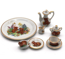 Puppengeschirr aus Porzellan mit Bärchen als Deko oder zum Spielen