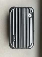 Rimowa Lufthansa  Amenity Kit