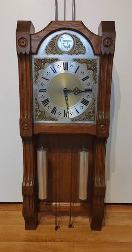 Schöne alte wanduhr - schöne,