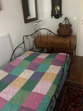 Französisches Eisen - Klappbett auf Rollen, ca. 1860-1870, ca. 180 cm x 108 cm