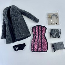 INTEGRITY TOYS FASHION ROYALTY