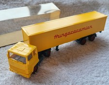 WIKING H0 :  FORD Transcontinental - Koffer-SZ "Hungarocamion" GELB - Neuw/OVP !