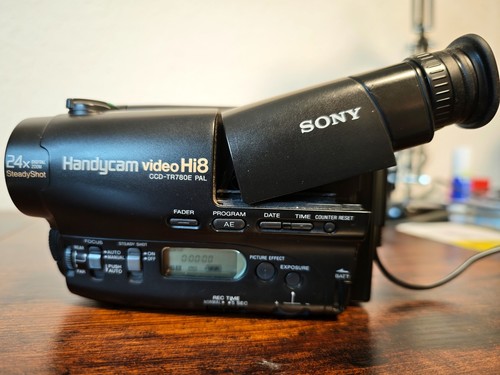 Video hi8 kamera - video, ccd