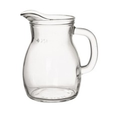 Kleiner Glaskrug Glaskaraffe