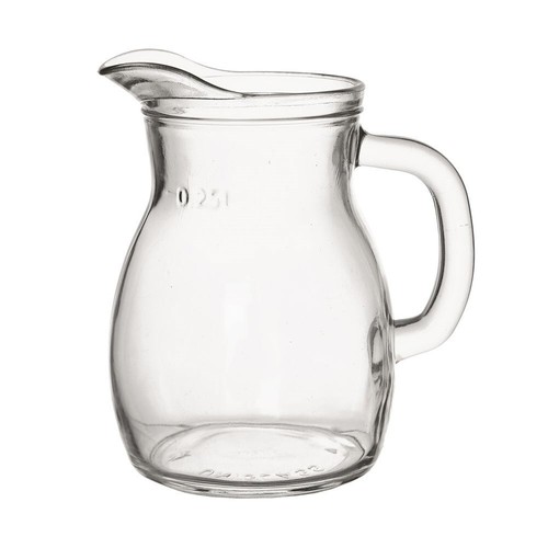 Kleiner glaskrug glaskaraffe - glaskrug,