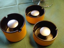 3 Stück Vintage Aschenbecher