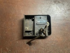 Kastenschloss mit Schlüssel