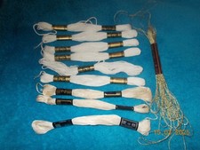 10 Bund Stickgarn  - weiß