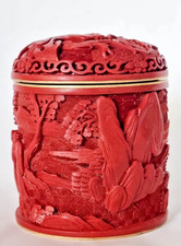 Rotlack Teedose geschnitzt mit Blumenmotiv China mit Emaille