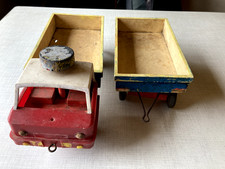 LKW mit Hänger (alt) - Holz - DDR - rot /weiß/gelb - Kippfunktion - bespielt