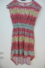 Mädchen-Kleid~Vorne kurz