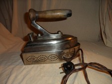Antikes altes Bügeleisen - Elektrisch -