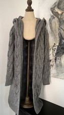 Strickjacke Cardigan Grobstrick Zopfmuster Grau lang Neu Jacke