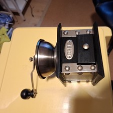 Kaffeemühle Manuell Retro Stil,  Hand Mühle. Deko Mühle