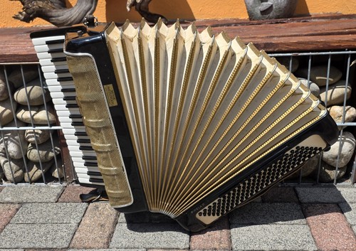Hohner pirola iii akkordeon - pirola,