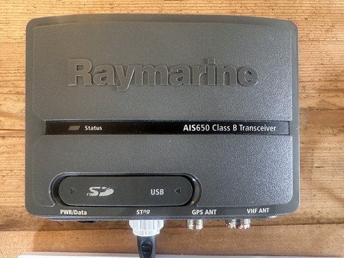 Raymarine ais650 class - ais650,