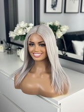 Silbergrau Aschfuchs Blond