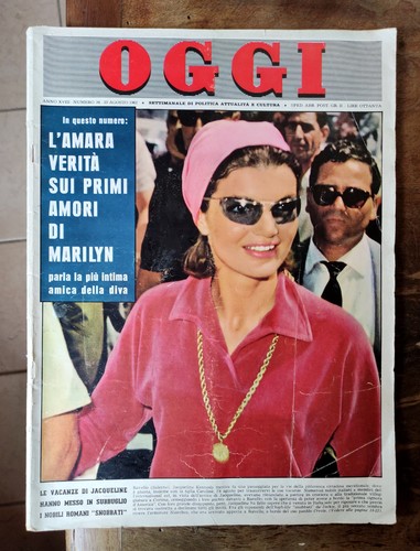 Jacqueline kennedy marilyn - -,