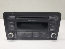 Audi A3 8P  Radio Autoradio CD Concert  8P0035186G  (05)