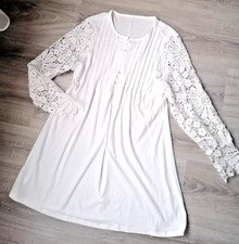 NEU-wertig * Kleid mit edlen Ärmeln in Spitze * Gr. M * Weiß *
