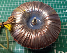 Ringkern Trafo 24V 10A