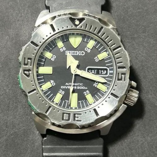 Seiko black monster diver - black,