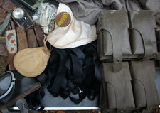 80 Teile Konvolut NVA/KVP/BW/FW/MdI/DDRl /Ost West / Trödelmarkt Militaria/Armee