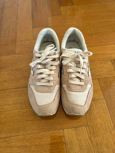 New balance sneaker - new,
