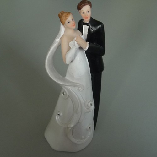 Tortenfigur hochzeitstorte - tortenfigur,