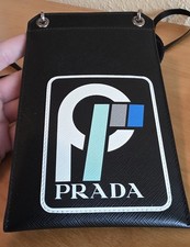 Prada Smartphone Tasche Crossbody Bag NEU unbenutzt Saffiano Leder Phone pouch