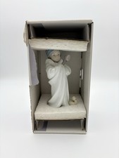 Lladro 6800 "Bundled Bather"