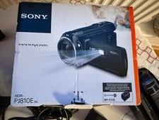 SONY HDR-PJ810E    PAL 24.5MP DIGITAL HD CAMERA RECORDER 