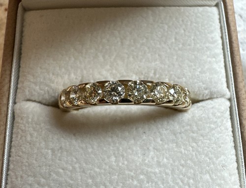 Ring halbmemoire mit - ring,