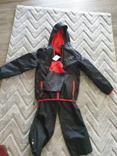 Regenanzug, schwarz-rot