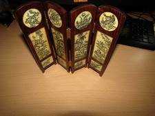 Quadrychon mit Motiven aus Holz-Intarsien - Asien Landschaft (klappbar)