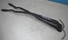 2x Wischerarm vorne links und rechts A6398200744 Mercedes W639 Vito Bj.07