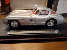 Modellauto 1:18 Mercedes Benz