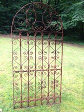 Gartentor mit Rundbogen -