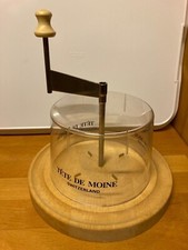 La Girolle Tête de Moine Käseschaber - Original aus der Schweiz mit Deckel
