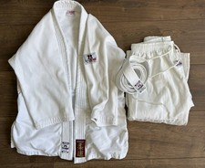 Judoanzug Danroh 130 mit weißen Gürtel