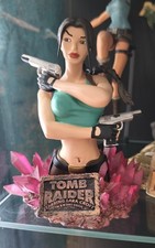 Tomb Raider Lara Croft Büste