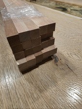 25 Stück Holzleisten Meranti