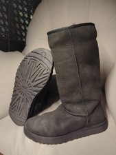 Ugg Tall classic S/N 5815 black Gr.  39 - US 8 +kuschelig warm+
