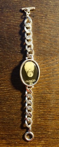 Silberarmband aus der helmut - aus,